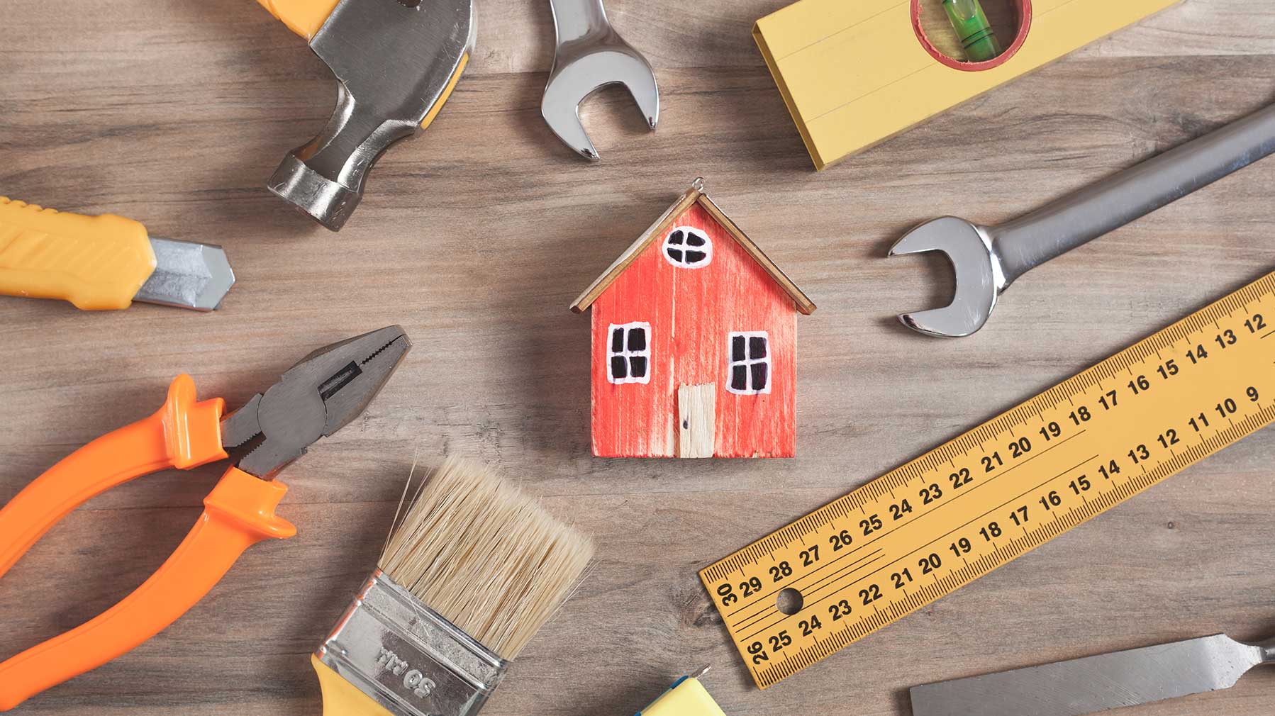 Essential Tools Every Beginner DIYer Should Own