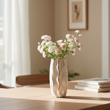 Ceramic Gold Plated Vase 18 x 6cm